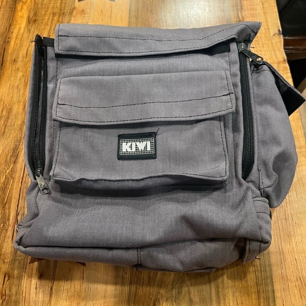 Kiwi over the shoulder travel bag